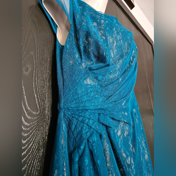 πππππ’π₯ $πππ Blue Teal lace dress Jessica Simpson Size 12 New with tags - Picture 6 of 16